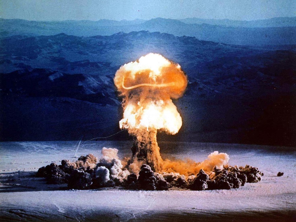 Sobreviventes de Hiroshima criticam retomada de testes nucleares pelos EUA: ‘Inaceitável’