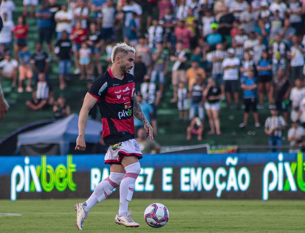 Campinense mapeia contratação de um camisa 10 e coloca Dione no radar para o Paraibano 2026