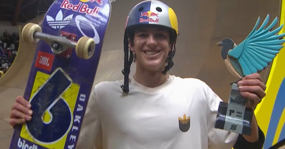 Gui Khury acerta giro de 900º e vence o Campeonato Brasileiro de Vert Battle em Curitiba