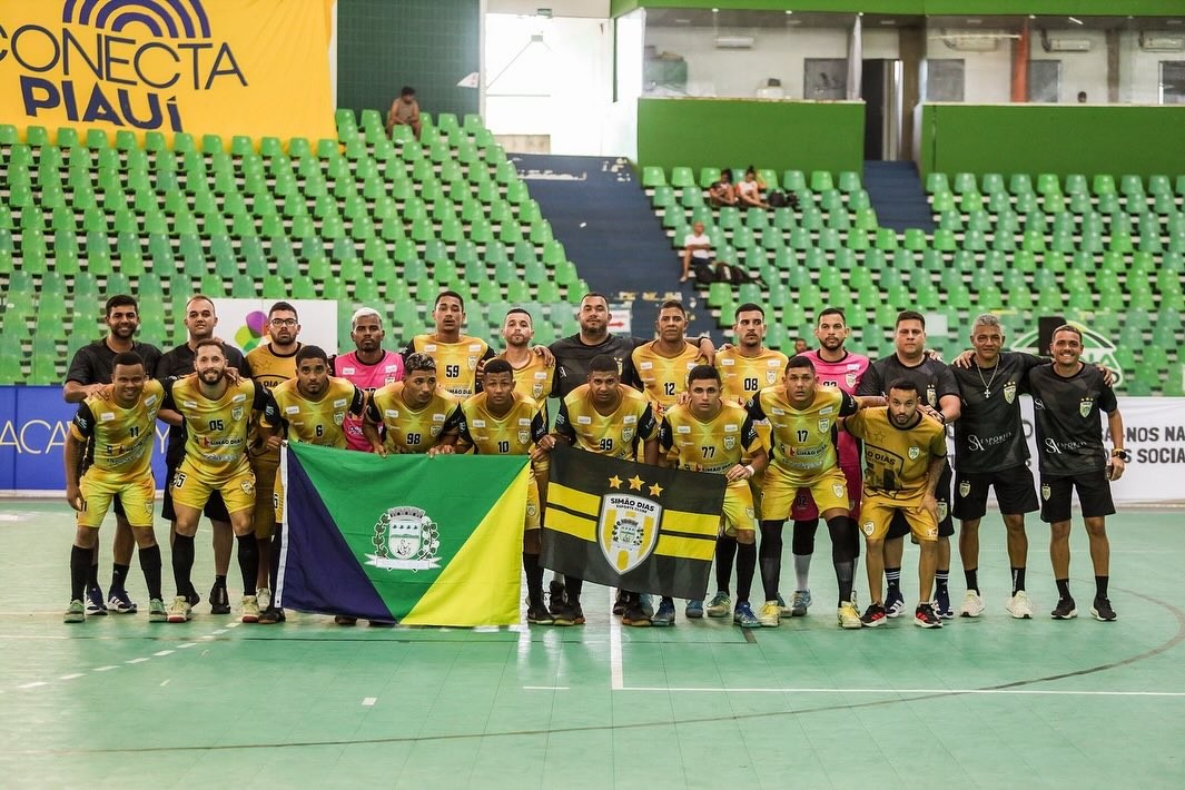 Simão Dias vence Ceará e conquista vaga inédita na semifinal da Copa Nordeste de Futsal