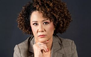 IAB: 1ª oradora negra denuncia remoção da função por repudiar genocídio em Gaza