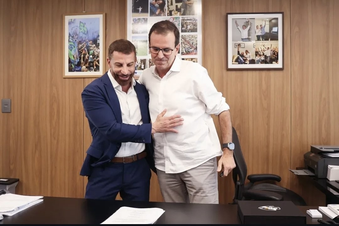 Vasco e Prefeitura assinam termo de transferência de potencial construtivo de São Januário