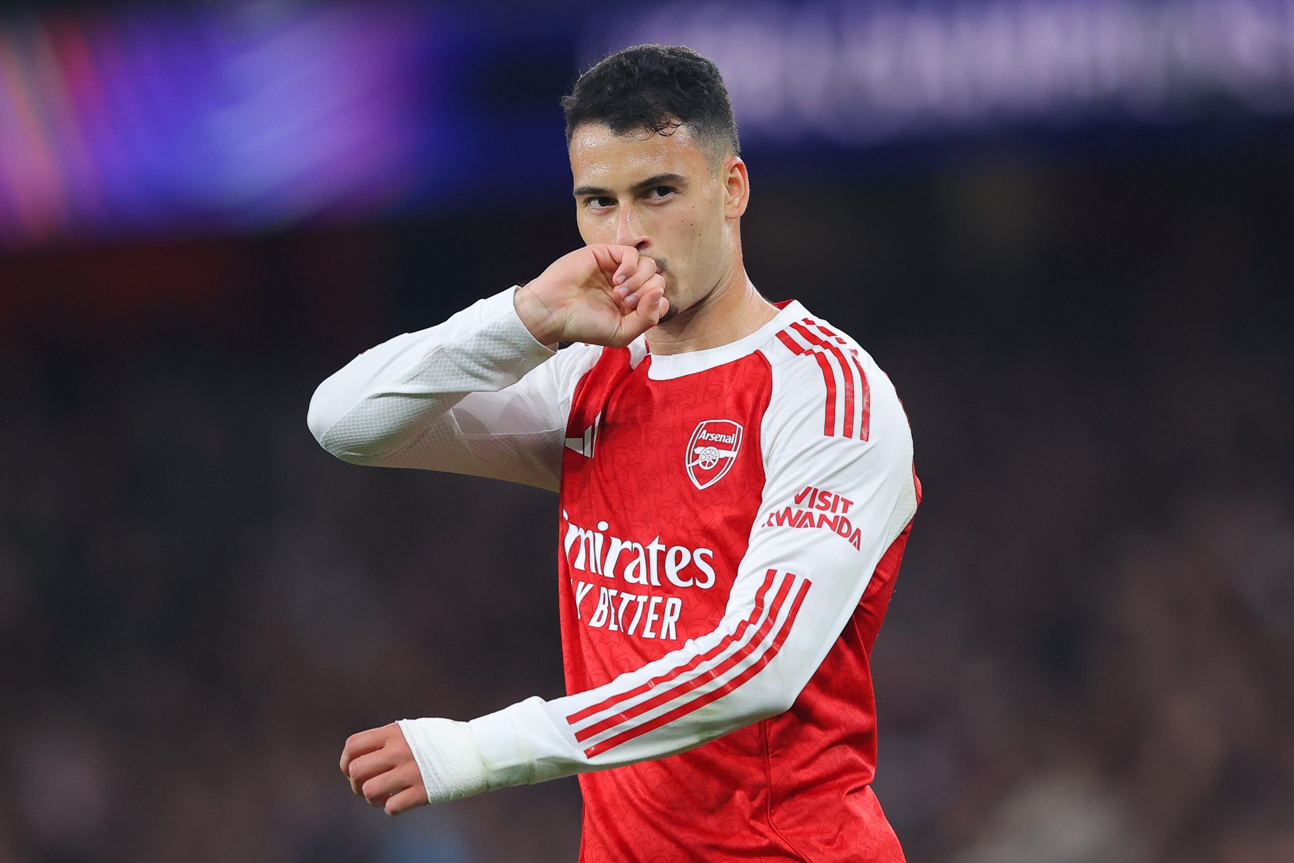 Gabriel Martinelli brilha pelo Arsenal às vésperas dos amistosos pela Seleção: “Fase especial”