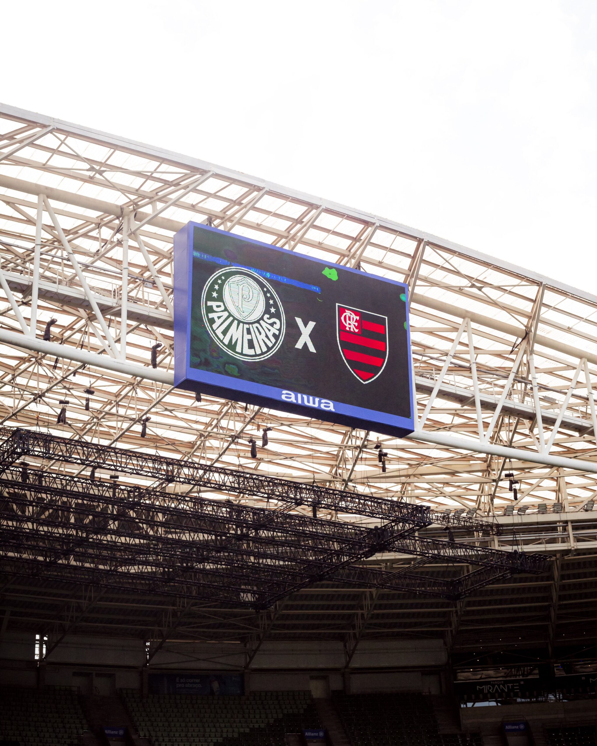 Dois títulos em disputa: veja jogos de Palmeiras e Flamengo no Brasileiro até final da Libertadores