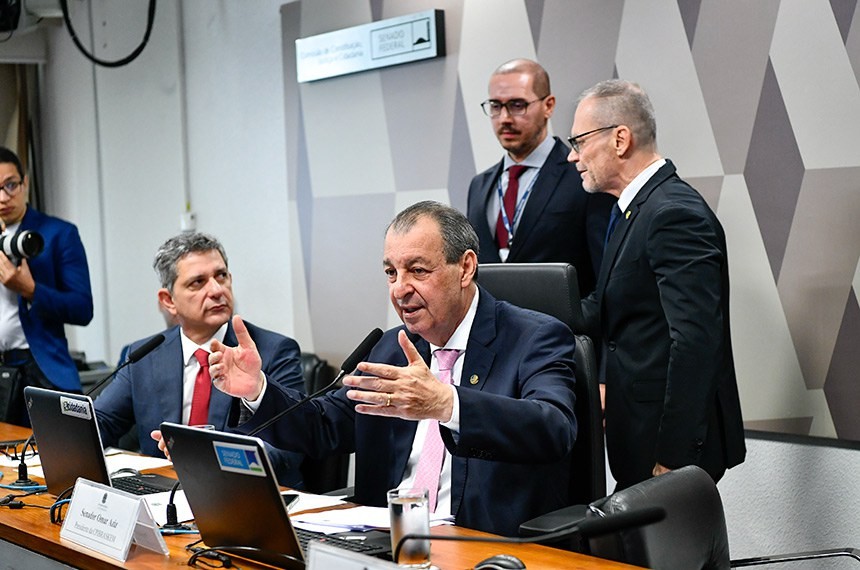 Fim da escala 6×1: CCJ do Senado dá primeiro passo e inicia discussão de proposta que obriga dois dias de descanso na semana