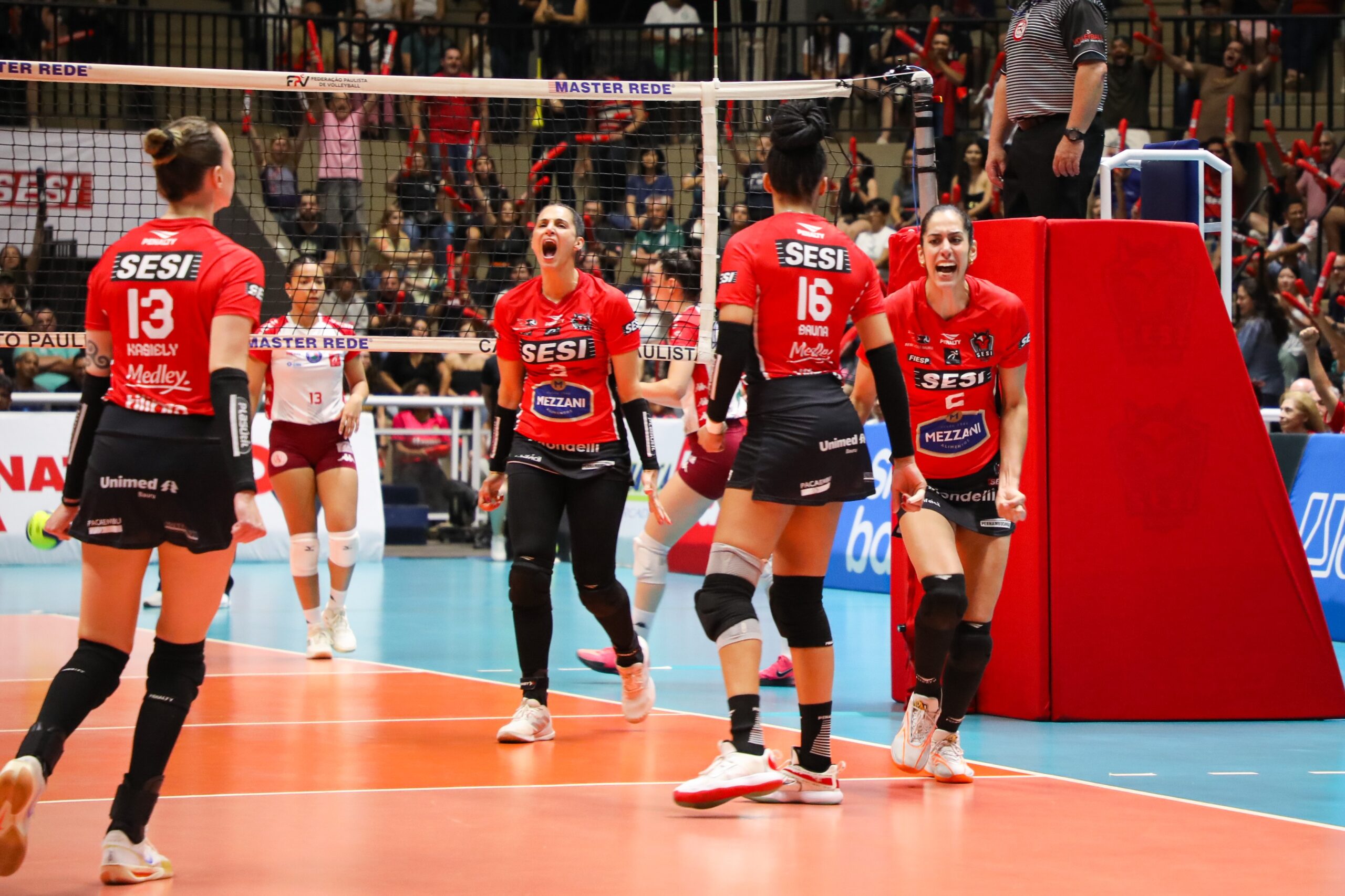É tri! Sesi-Bauru domina o Barueri fatura o Paulista de Vôlei Feminino