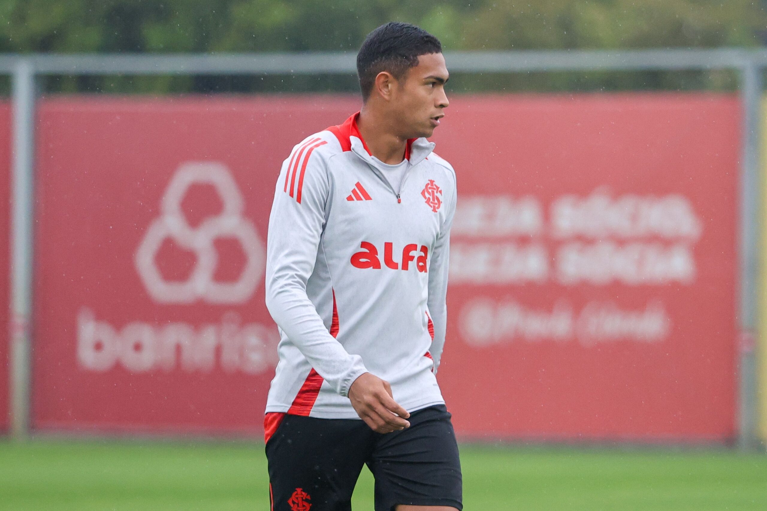 Luis Otávio desfalca o Inter contra o Botafogo; veja relacionados