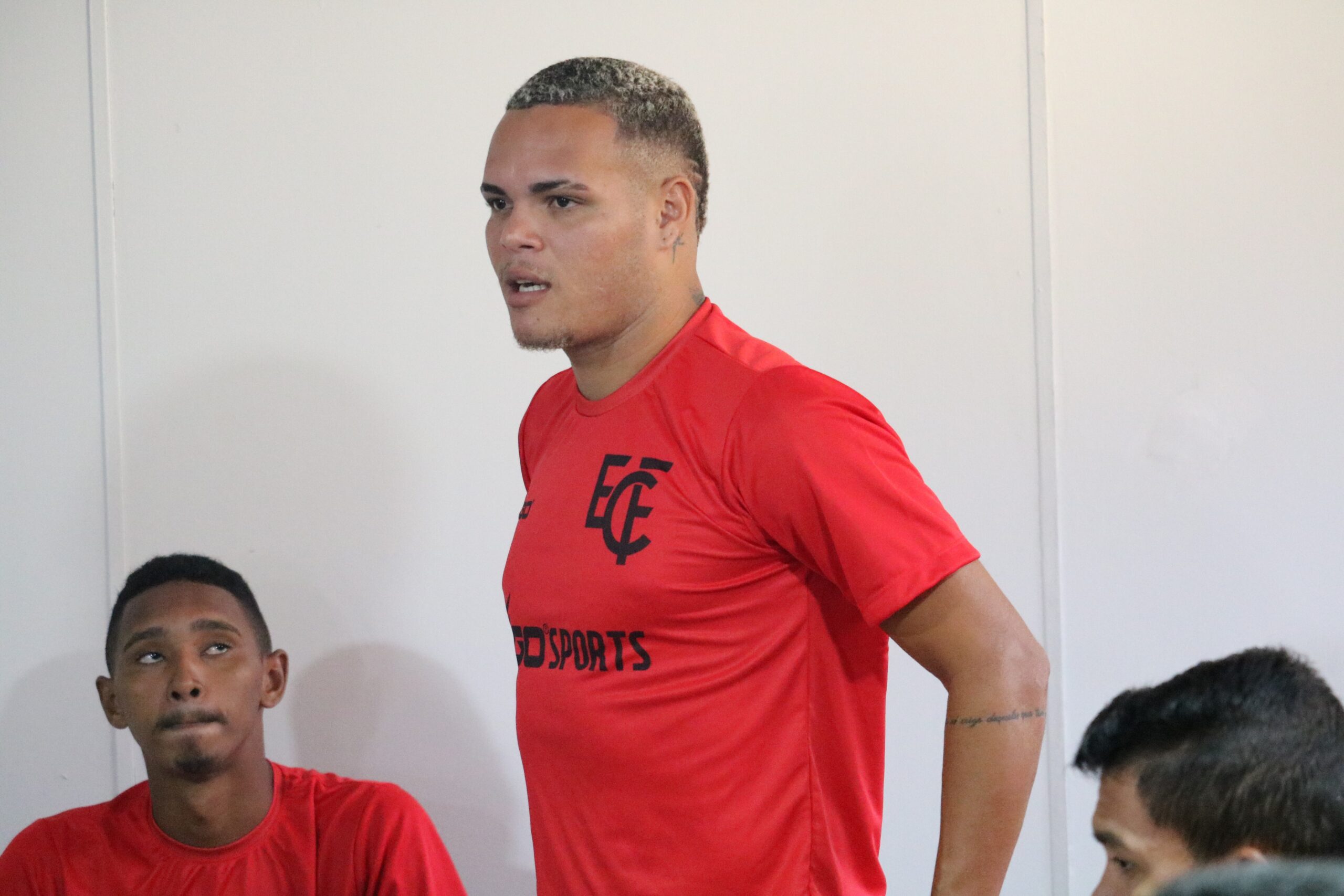 Mais um! Águia de Marabá anuncia contratação de lateral-direito para a temporada 2026