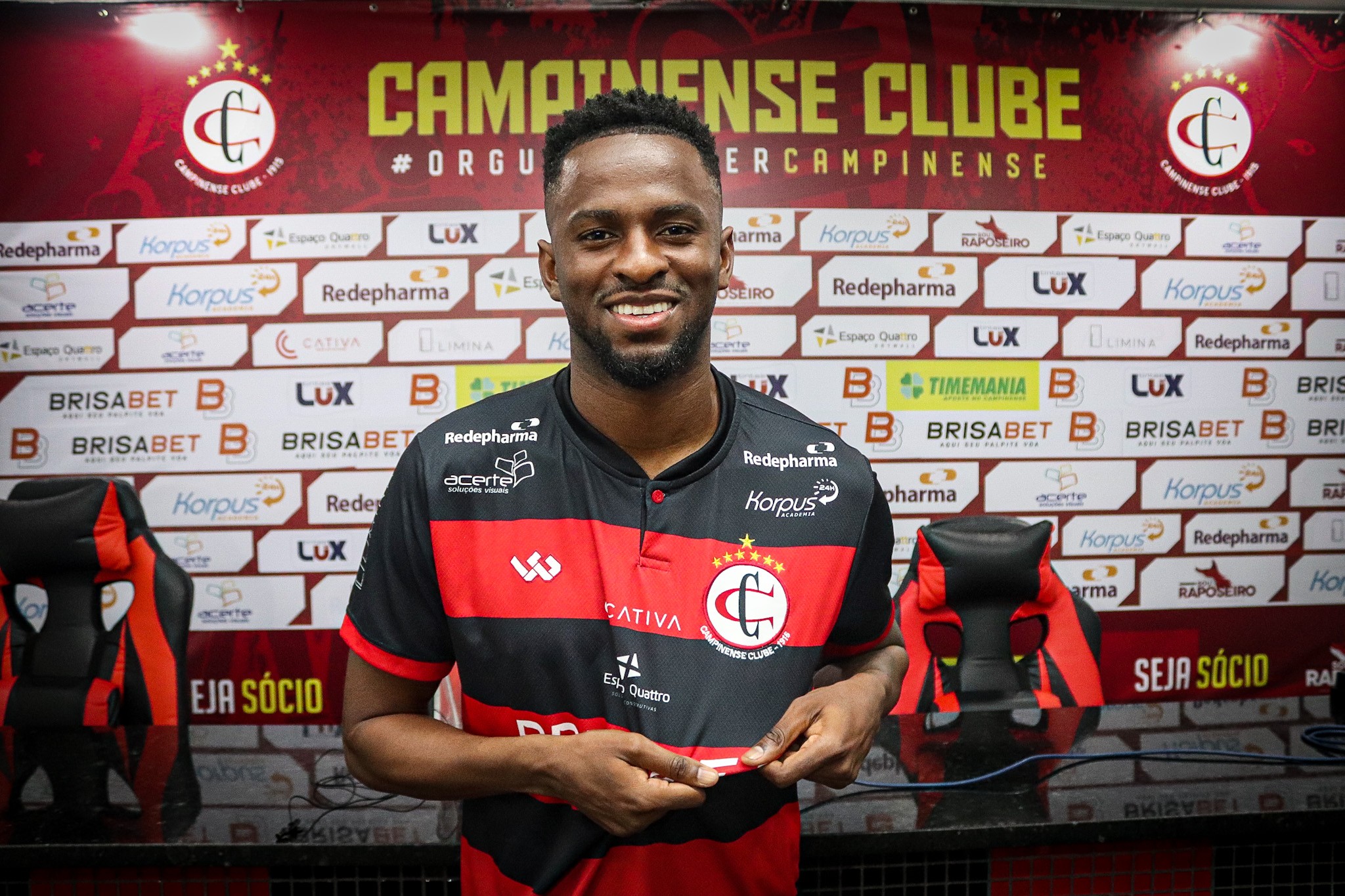 Serra Branca acerta com atacante Jefferson Victor, ex-Campinense