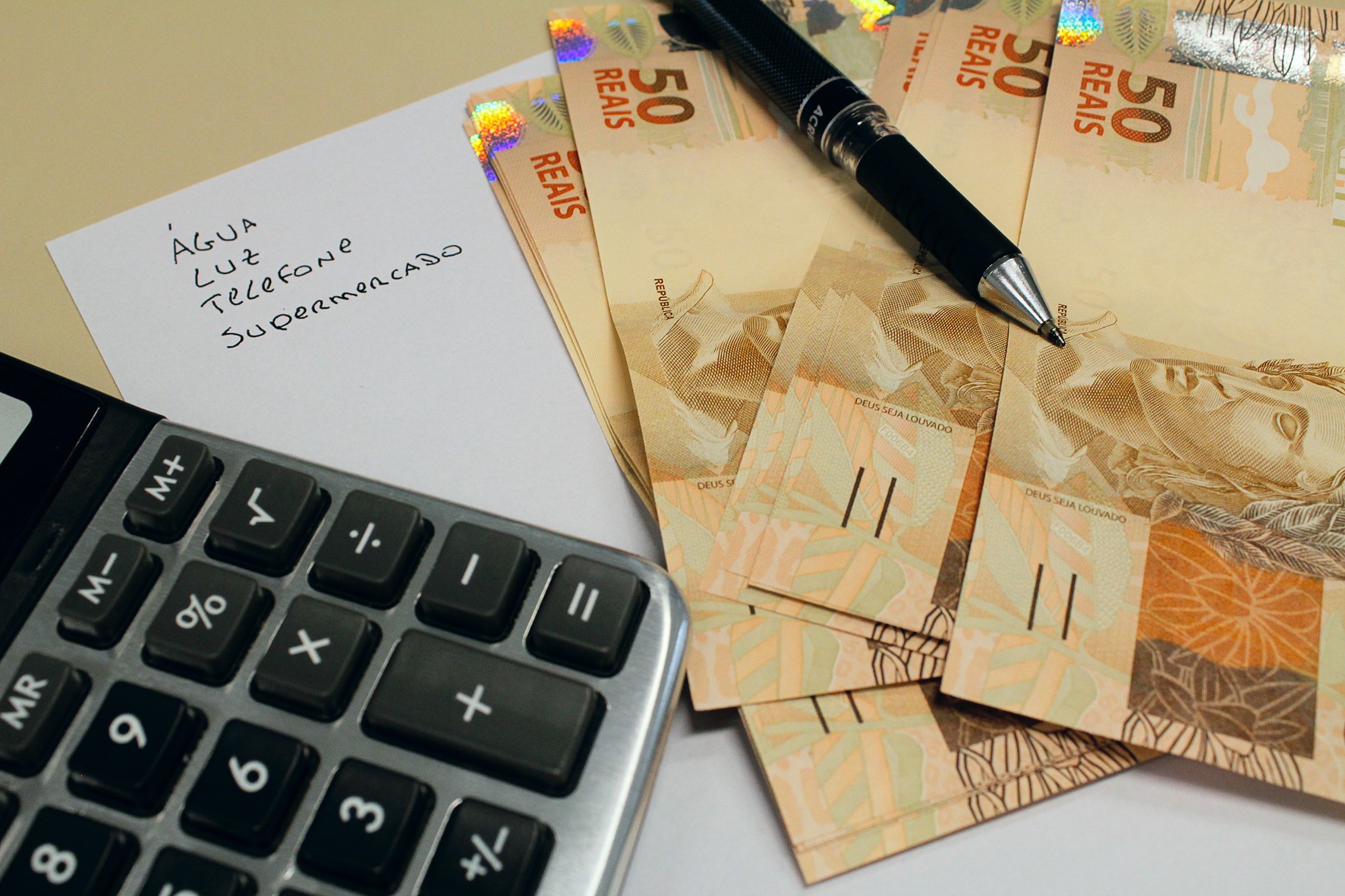 Contas públicas têm déficit de R$ 17,5 bilhões em setembro; dívida sobe para 78,1% do PIB