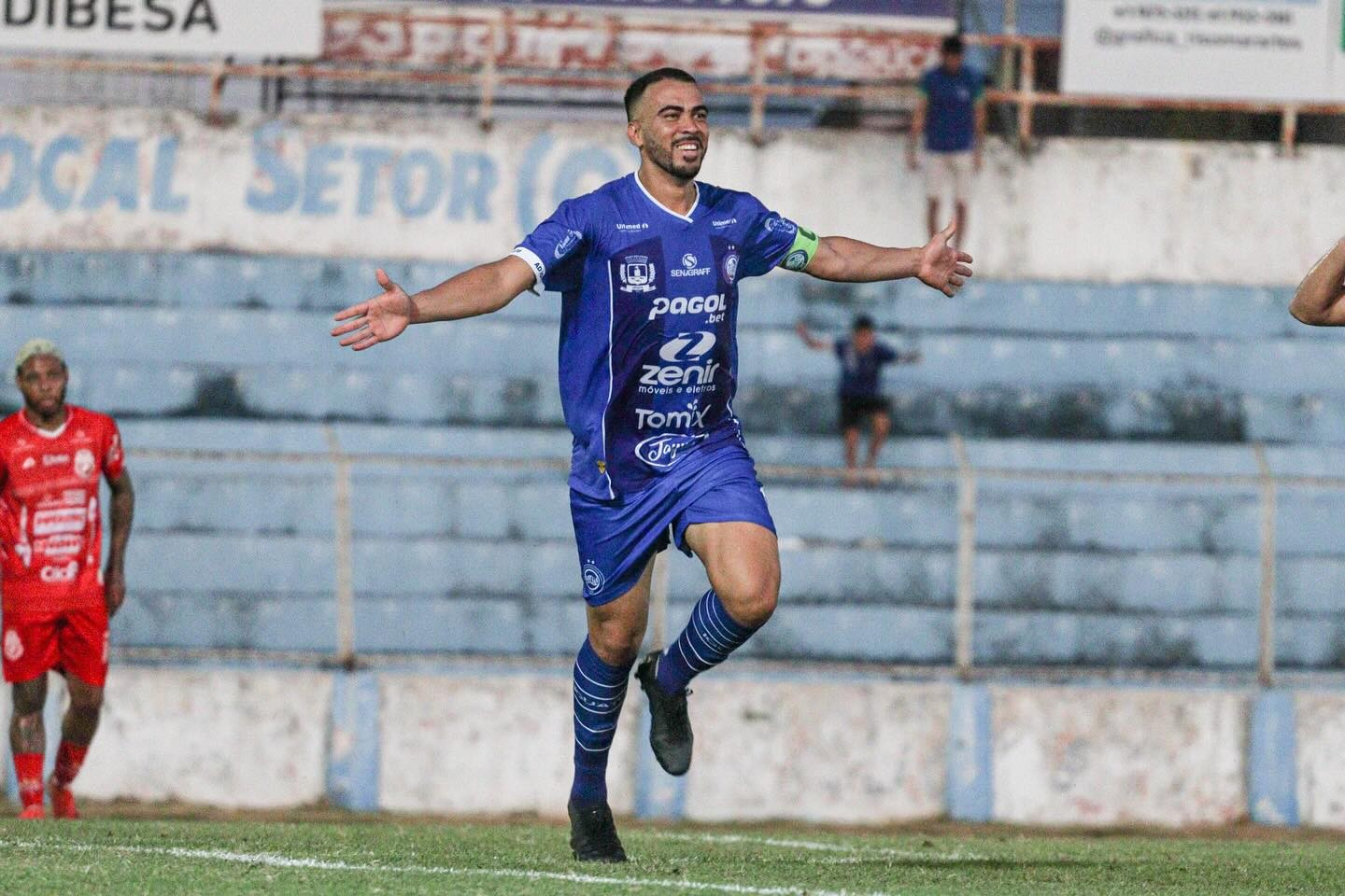 Águia anuncia atacante que estava no futebol cearense como primeira contratação para 2026