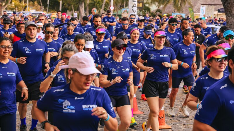 Maratona em Fortaleza arrecada mais de três toneladas de ração