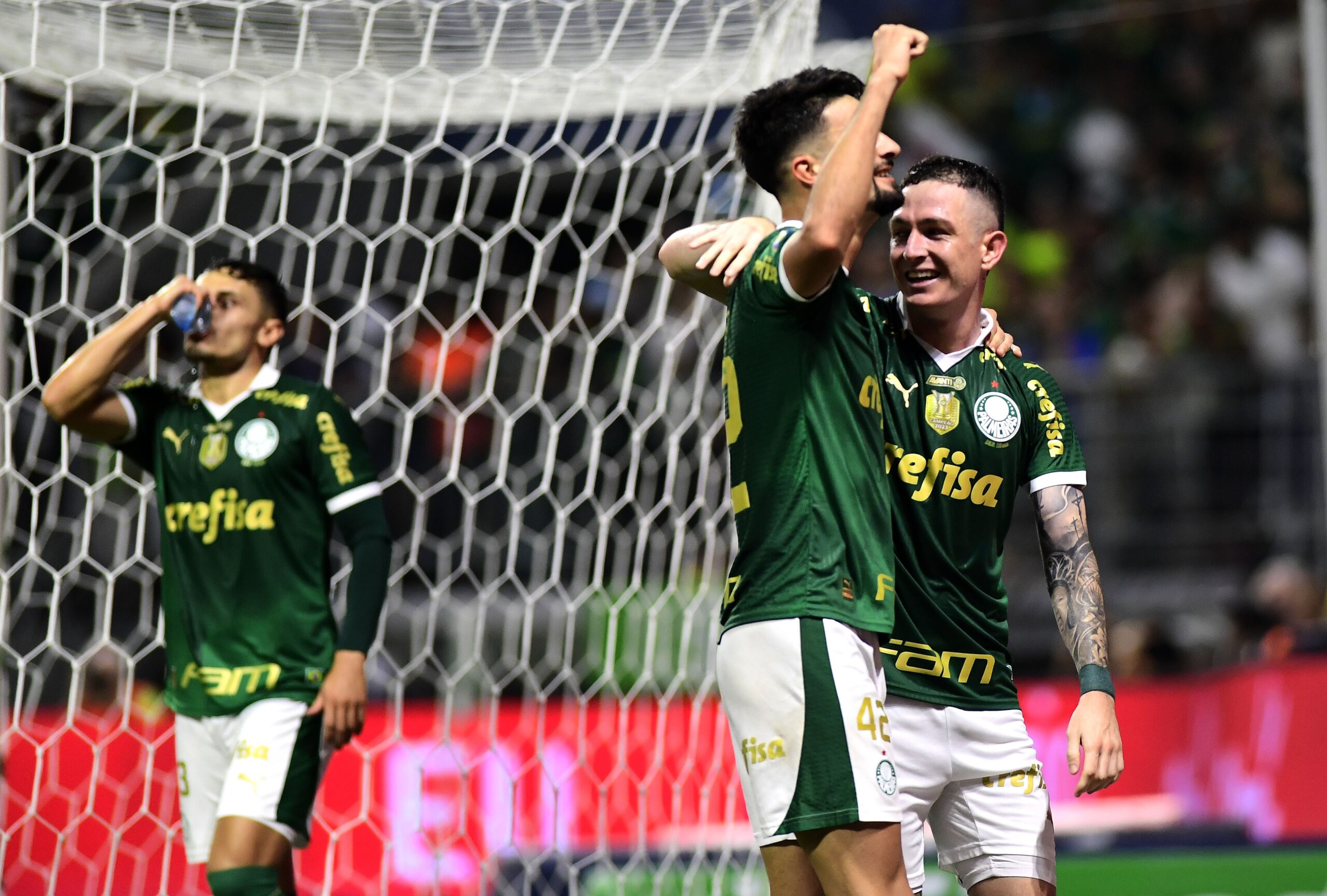 Com dois do Palmeiras, Argentina divulga convocação para amistosos