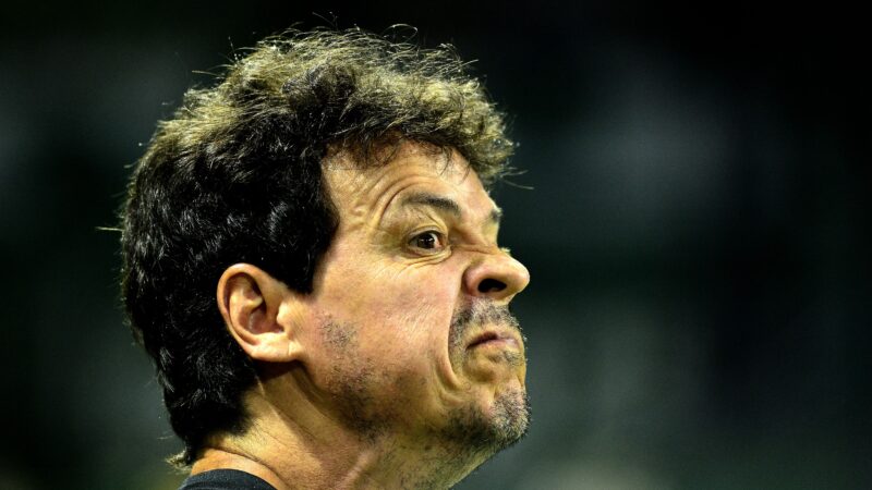 Diniz critica marcação do Vasco contra o Palmeiras: “Tiveram três chances e fizeram três gols”