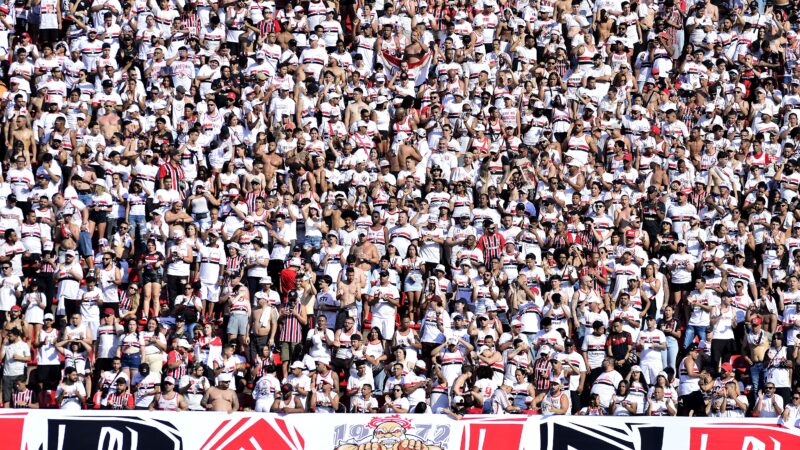 São Paulo vai bater 1 milhão no Morumbis, mas vê queda brusca na média de público em 2025