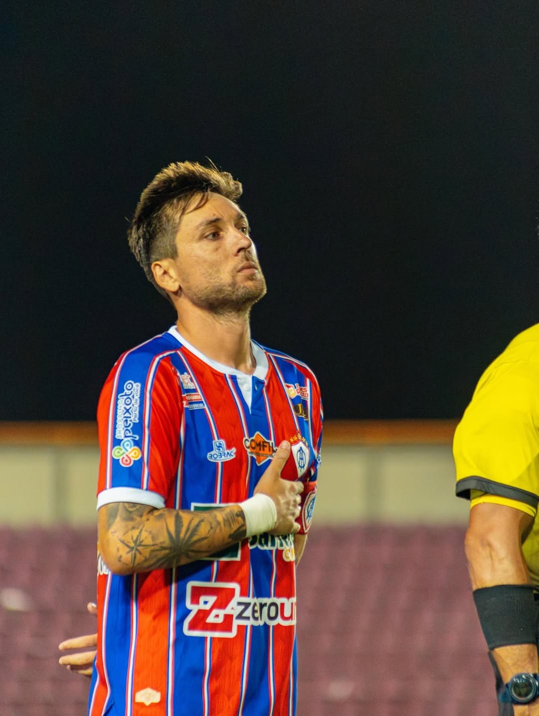 Itabaiana renova com volante Karl para temporada 2026