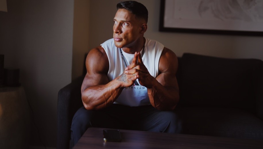 Mr. Olympia 2025: Ramon Dino posta vídeo emocionante antes das finais