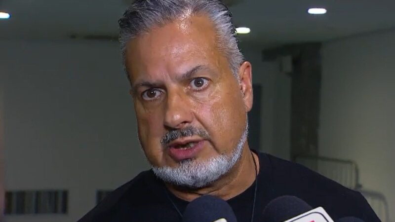 Diretor do Flamengo, Boto detona arbitragem brasileira: “Deixa suspeitas”