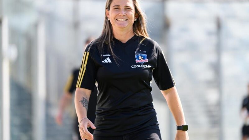 Qual recorde do Corinthians um time chileno treinado por brasileira pode bater no futebol feminino