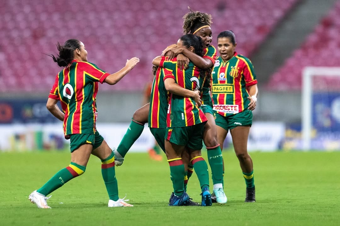 Sampaio Corrêa enfrenta Fortaleza em busca de vaga antecipada na semifinal da Copa Maria Bonita