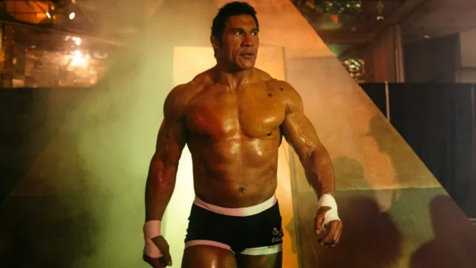 Mundo da Luta debate filme de The Rock e dependência química no MMA