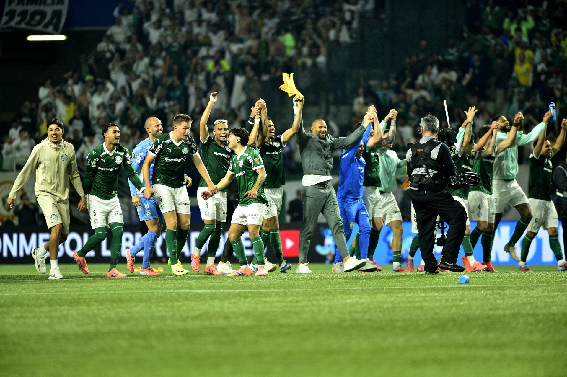 Palmeiras é o primeiro brasileiro a superar desvantagem de três gols em mata-mata de Libertadores