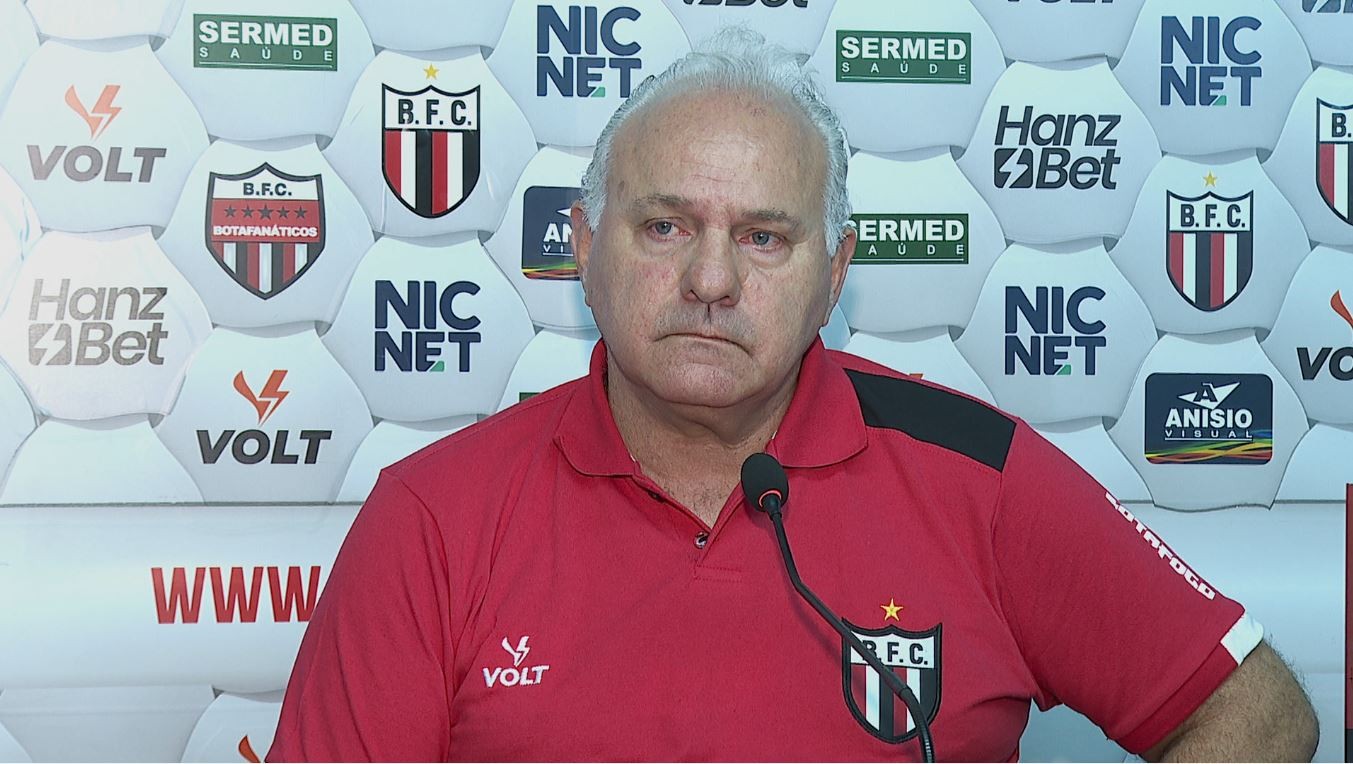 Botafogo-SP anuncia saída de Toninho Cecílio do cargo de executivo de futebol