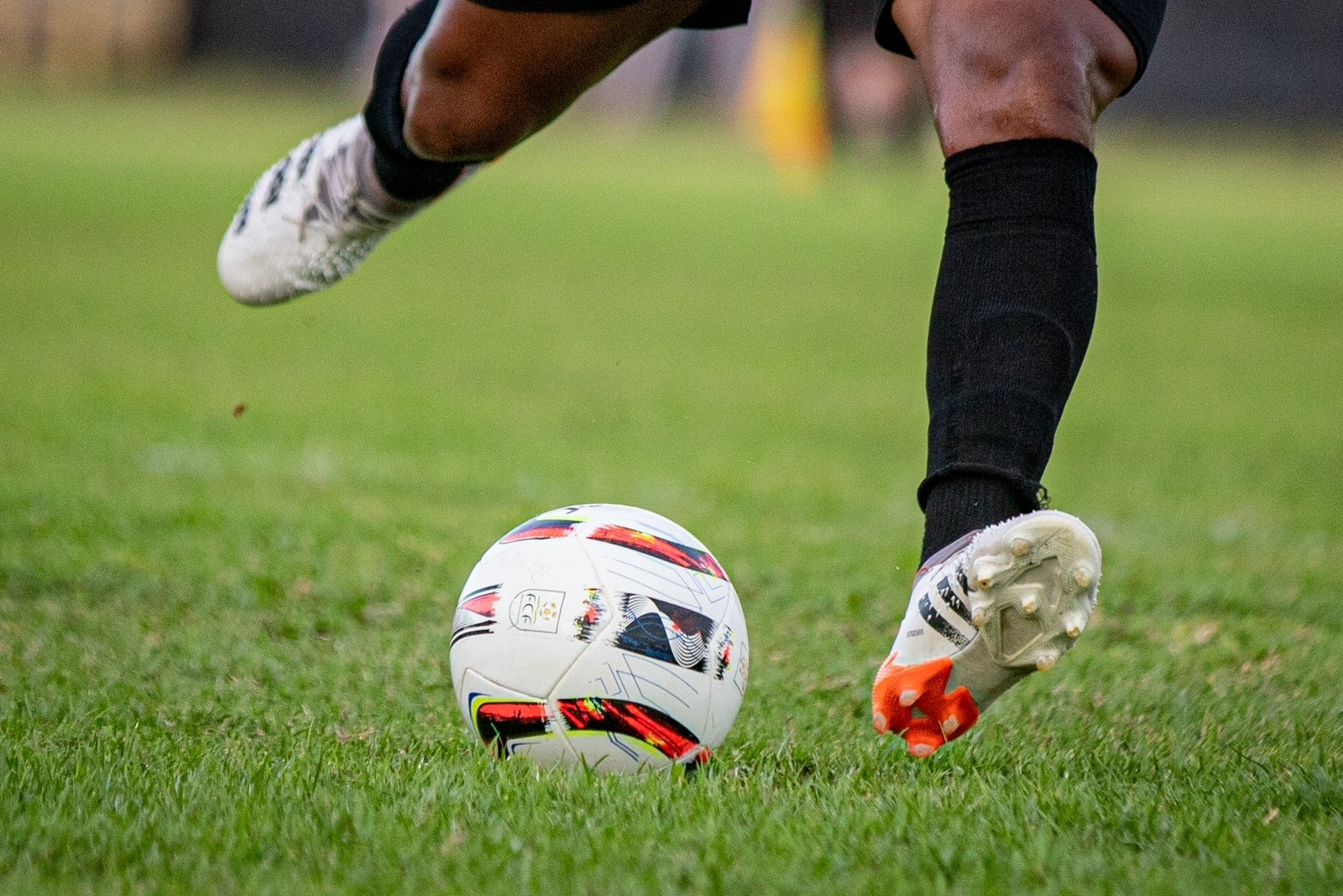 Dramático! Interporto supera Escolinha Nilton Santos nos pênaltis e vai à final do Sub-17