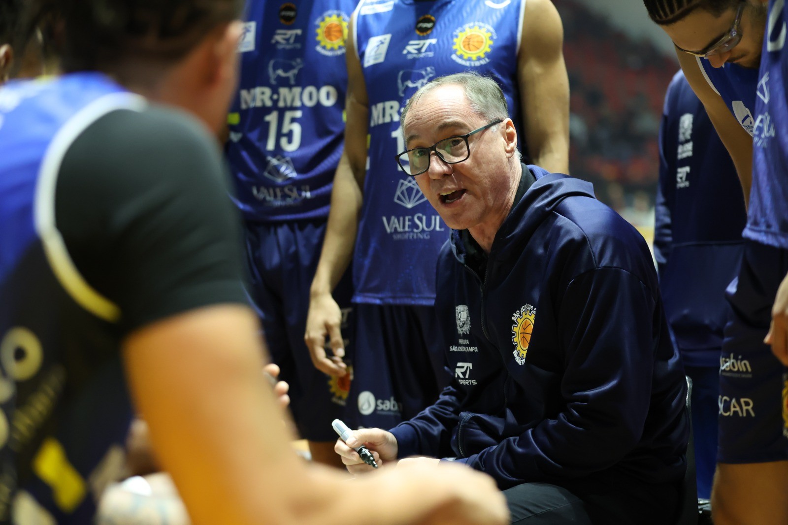 Régis Marrelli é demitido do São José Basketball