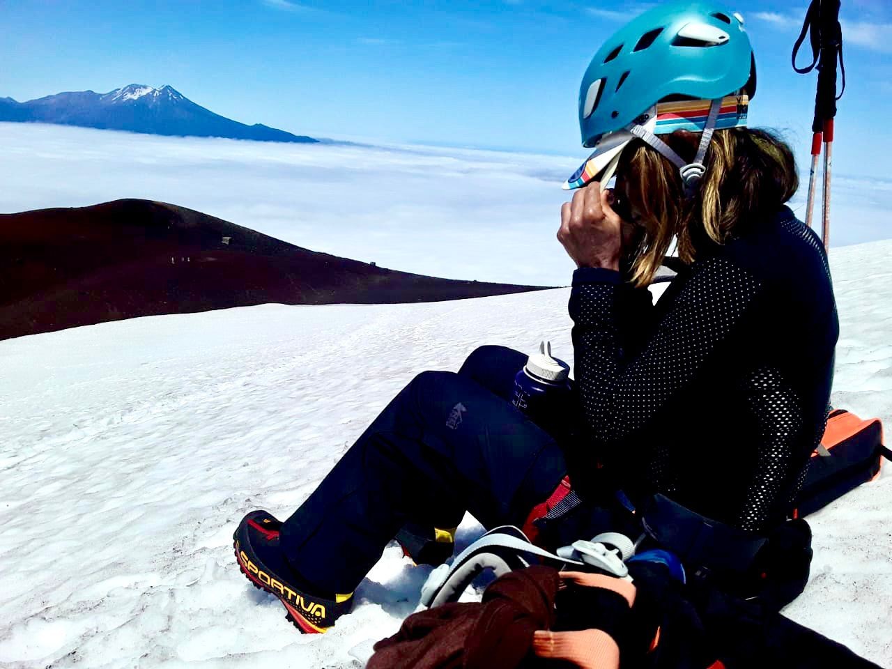 Expedição 100% feminina liderada por brasileiras busca subir montanha de mais de 7 mil metros