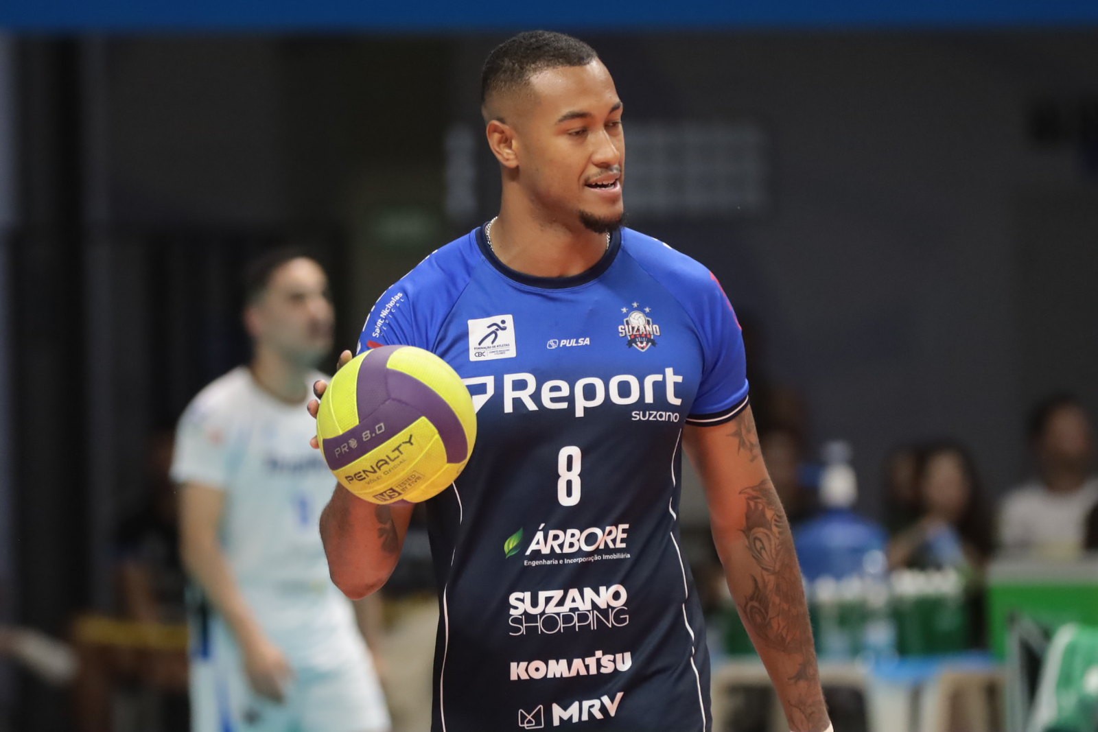 Sabino sofre lesão no tornozelo, e Suzano apressa recuperação para tê-lo na semi do Paulista de vôlei