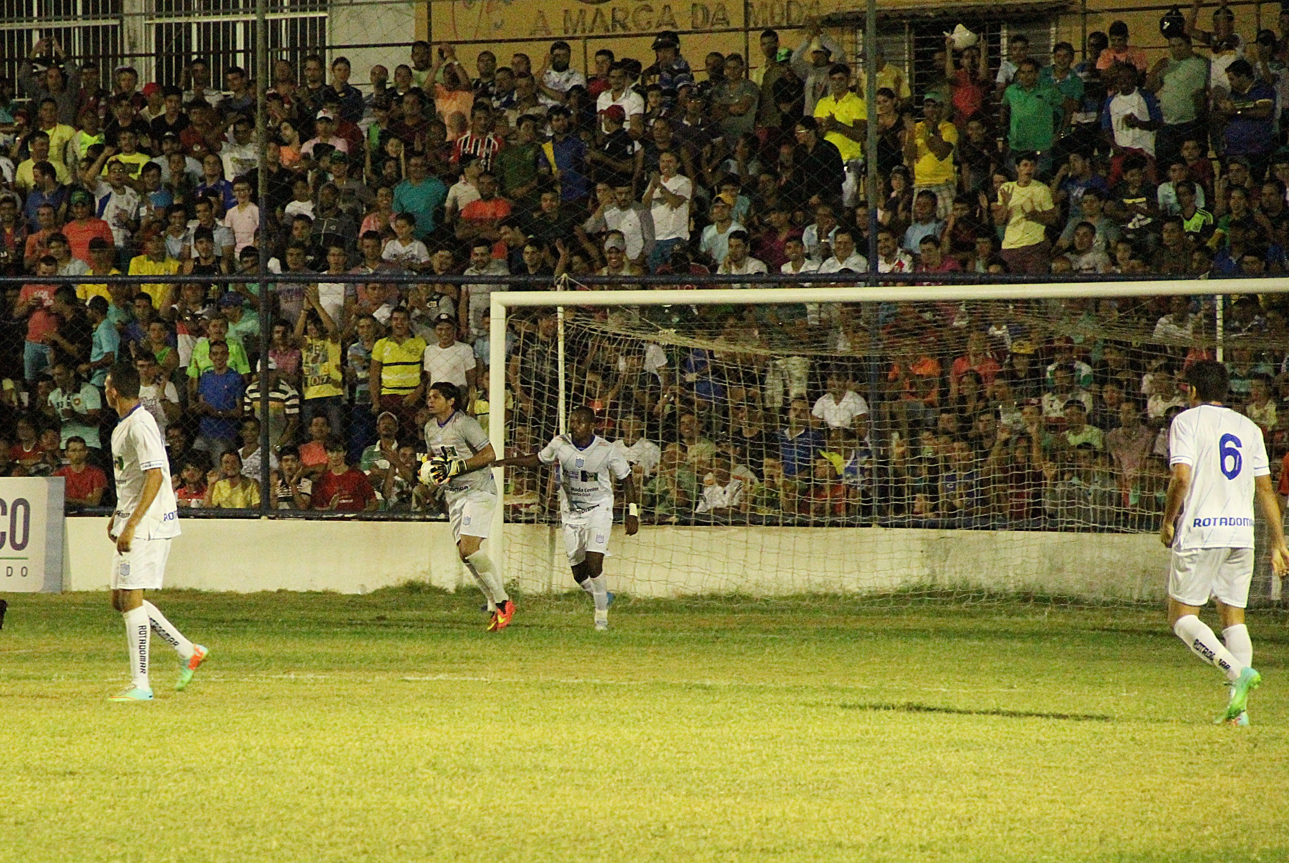 Com casa cheia, Ypiranga empata com o Caruaru City no Limeirão