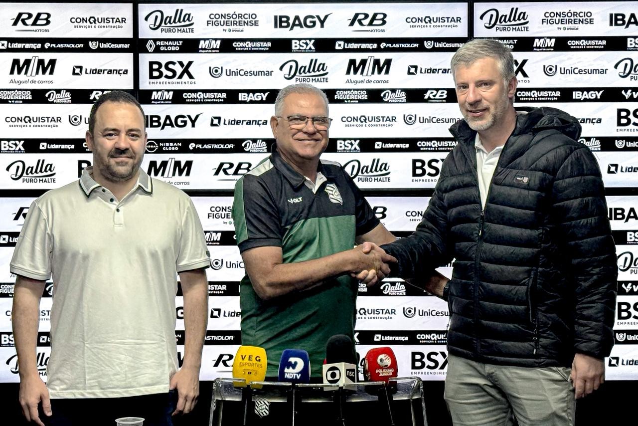 Waguinho Dias no Figueirense: sonho do treinador, realidade para o clube