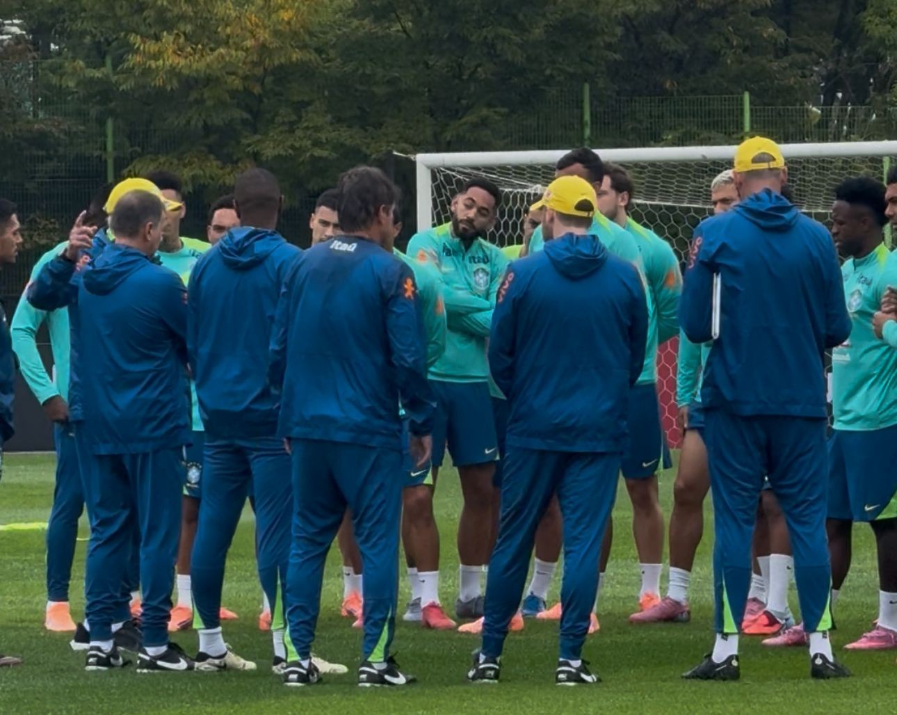 Com Seleção quase completa, Ancelotti comanda treino em Seul ainda sem indícios de escalação para amistoso