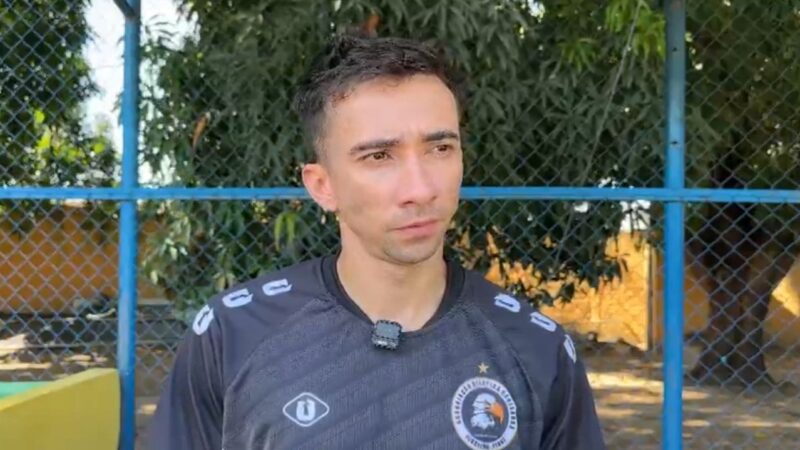 Esquerdinha reconhece seca de gols do Corisabbá e assume: “Falta um 9 para gente”