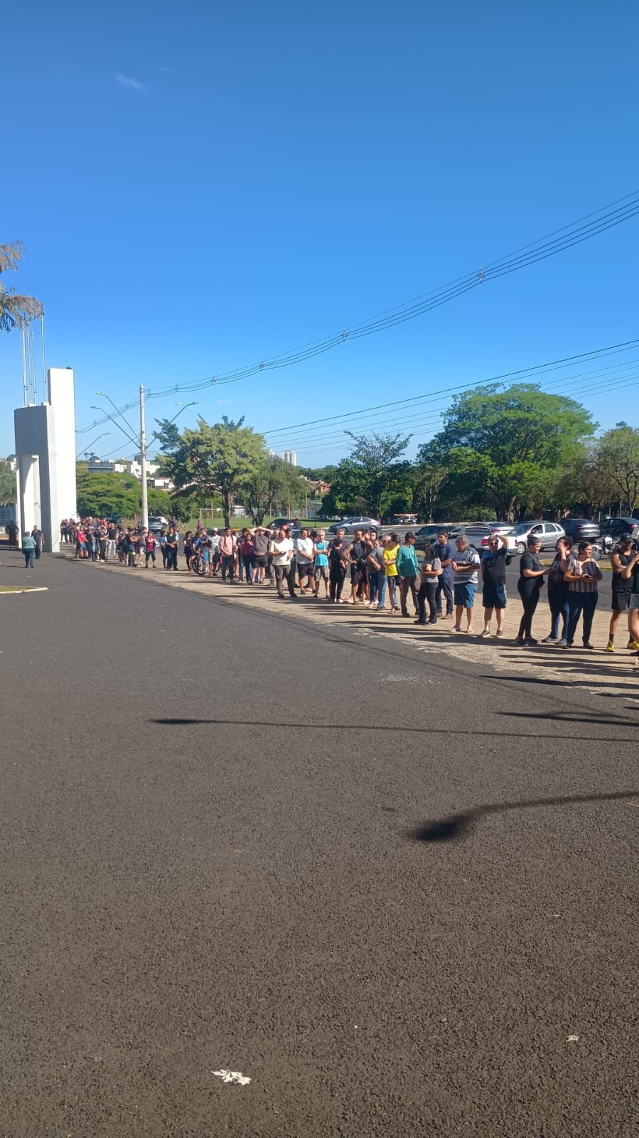 Ferroviária x Paysandu: torcida faz fila para retirar ingressos