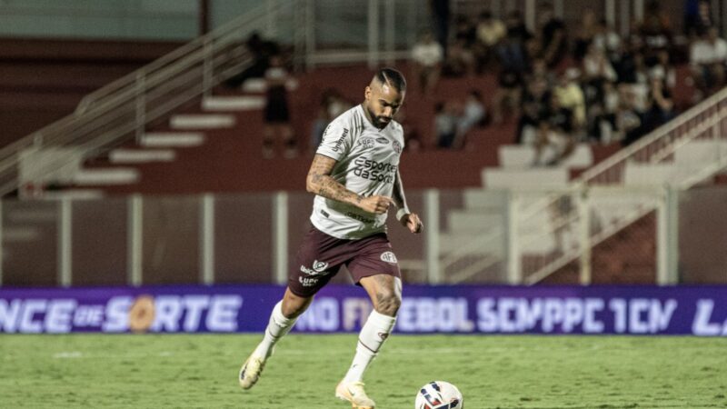 Netinho vê duelo com Criciúma como “final” na briga da Ferroviária por permanência