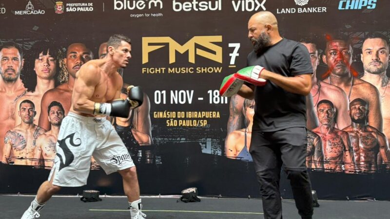 Sacha Bali detalha mudança de hábitos para lutar com Davi Brito no FMS7: “Parei de fumar”