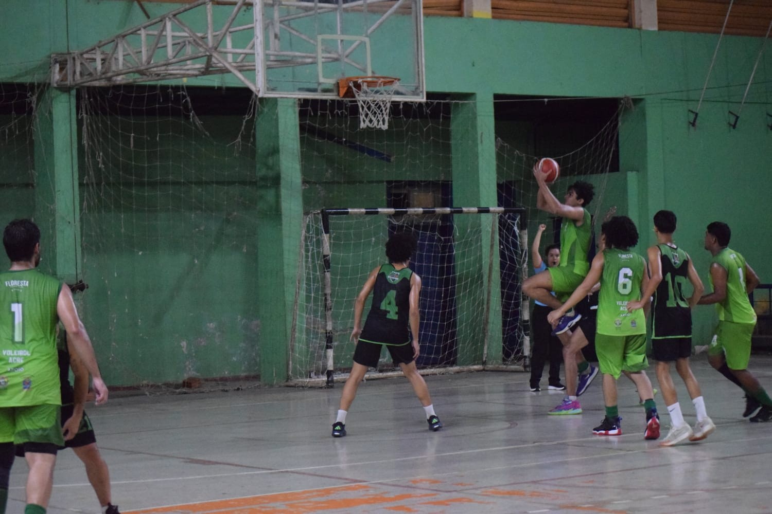 ABMAC bate atual campeã no feminino e AAB ‘B’ vence a 1ª no masculino do Acreano de Basquete
