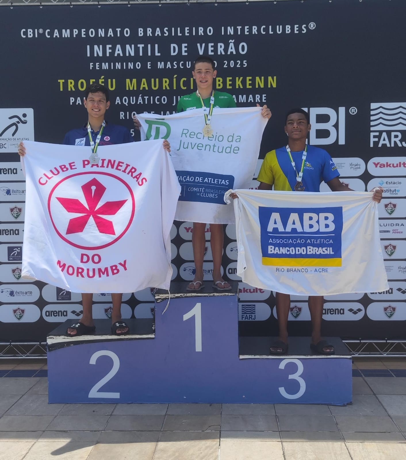 Luiz Antônio Jerônimo é 3º nos 100m peito e vice-campeão nos 50m livre no Brasileiro de Natação
