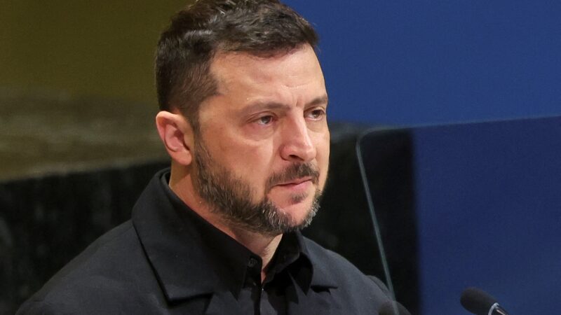 Zelensky diz que Ucrânia encara dilema entre perder a dignidade ou o apoio dos EUA: ‘Um dos momentos mais difícieis da nossa história’