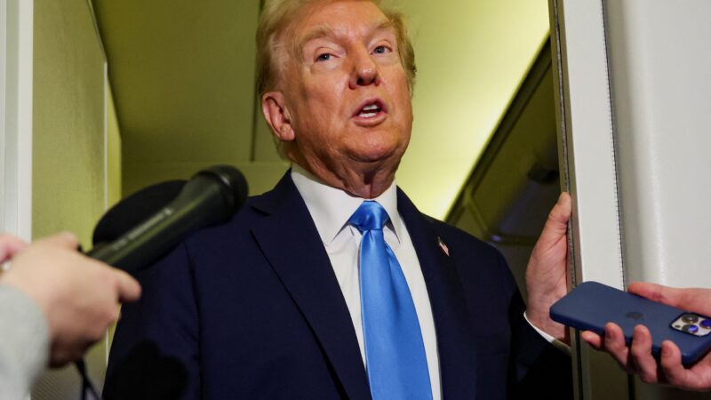 Trump ordena revisão de ‘Green Cards’ concedidos a estrangeiros de 19 países; veja a lista