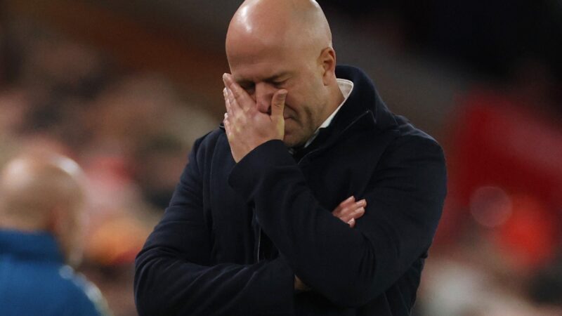 Técnico do Liverpool lamenta após perder segundo jogo seguido por 3 a 0: “Outra grande decepção”