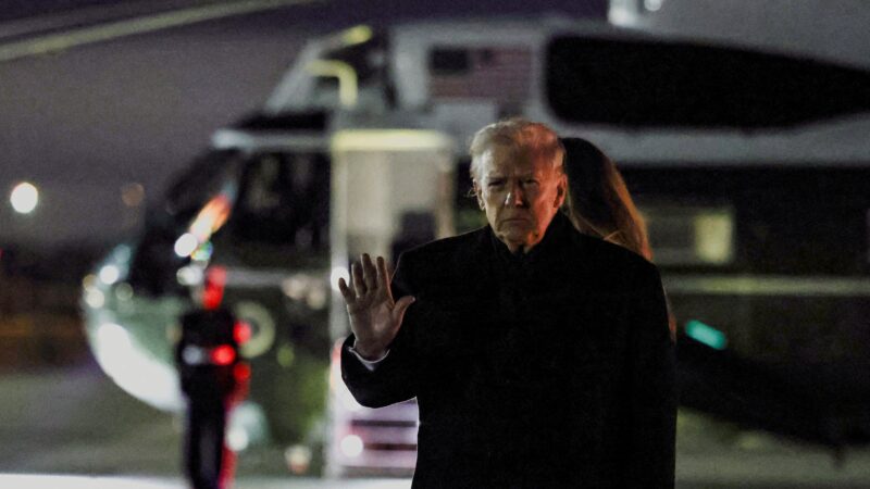 Trump diz que suspensão das decisões de asilo nos EUA durará ‘muito tempo’