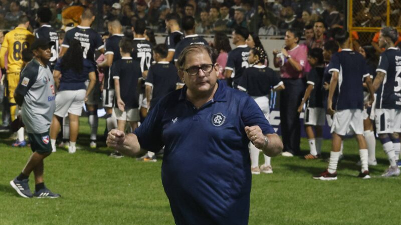 Guto Ferreira agradece foco de jogadores no acesso do Remo: “Todos são os grandes responsáveis”