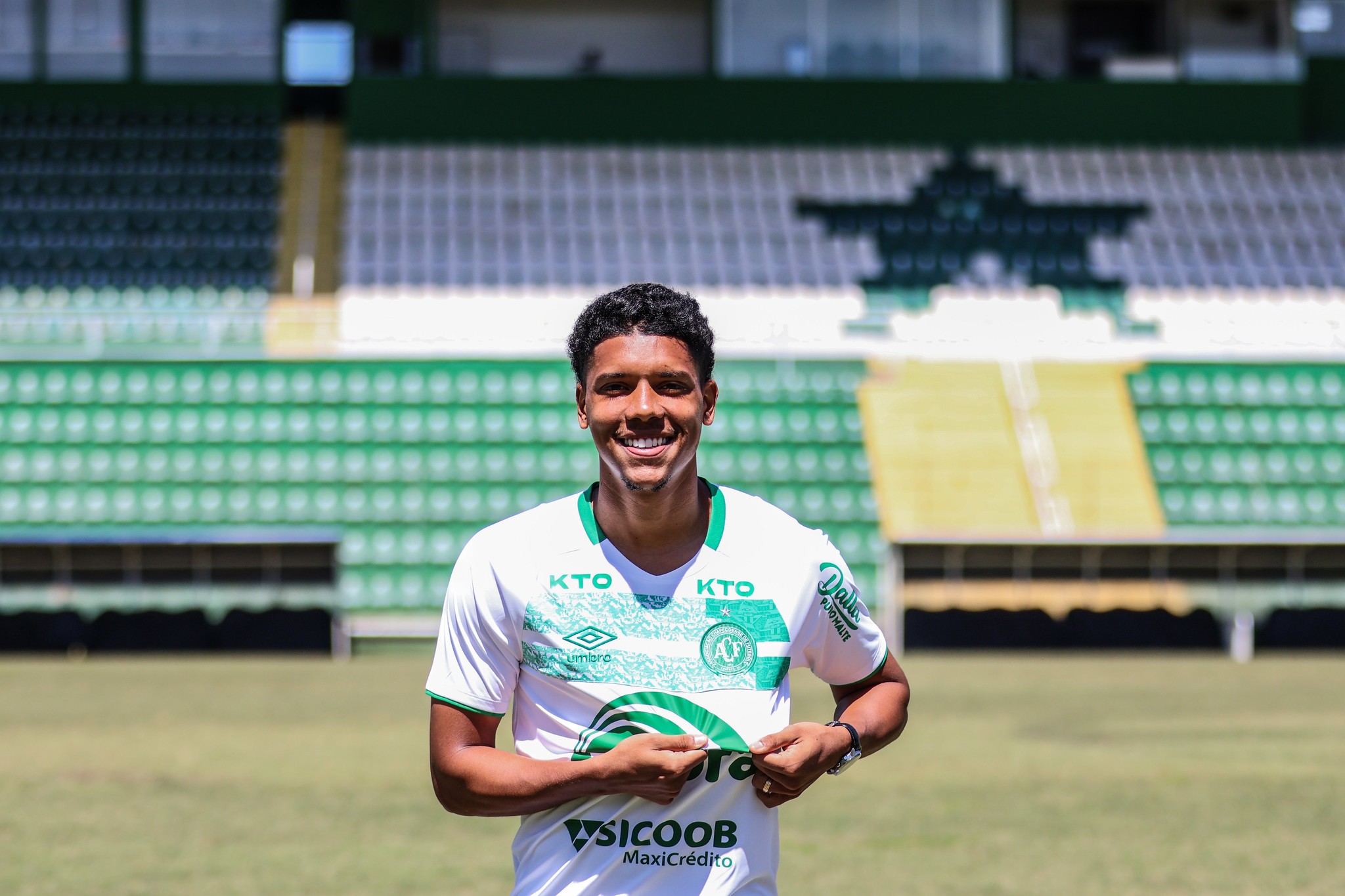 Sport não efetua repasse de pagamento a atletas emprestados ao Juventude e à Chapecoense