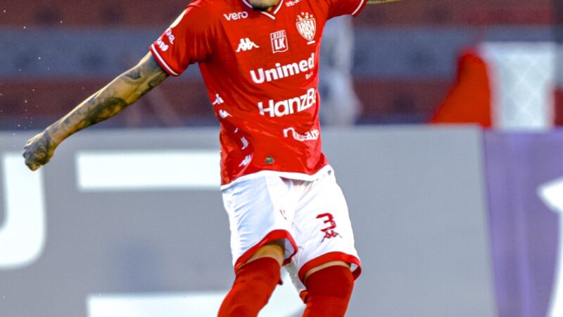 Noroeste anuncia retorno do zagueiro Carlinhos para o Paulistão