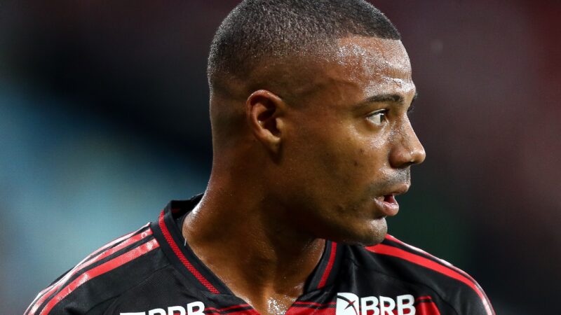 Da frustração de 2019 ao sonho de 2025: De la Cruz busca desfecho diferente com o Flamengo