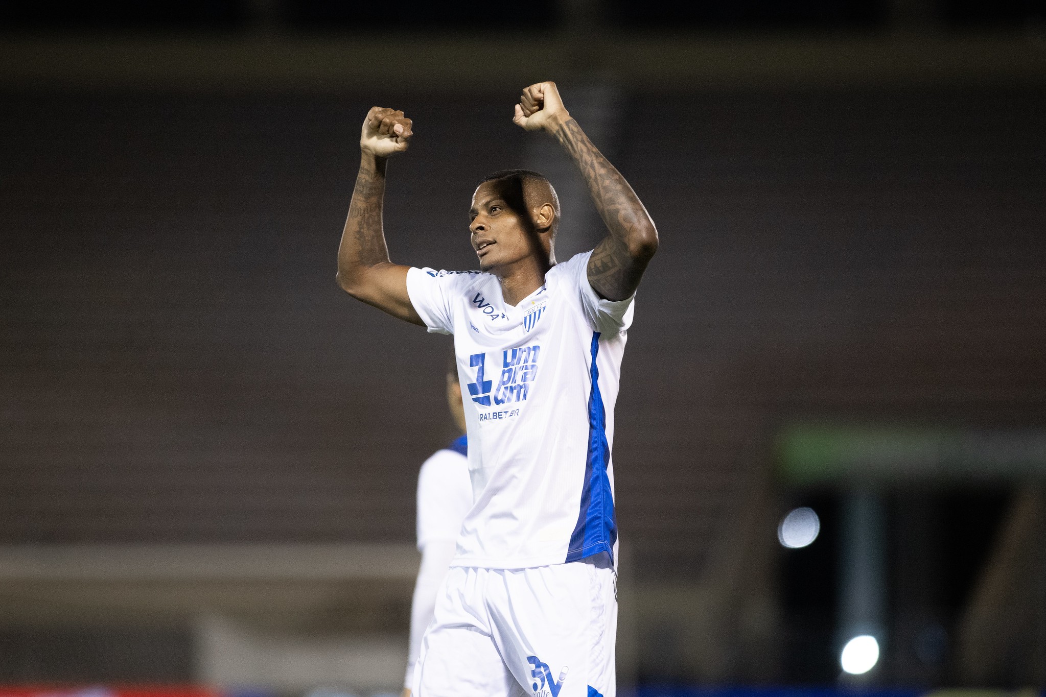 Artilheiro do Avaí em 2025, Cléber se despede da torcida