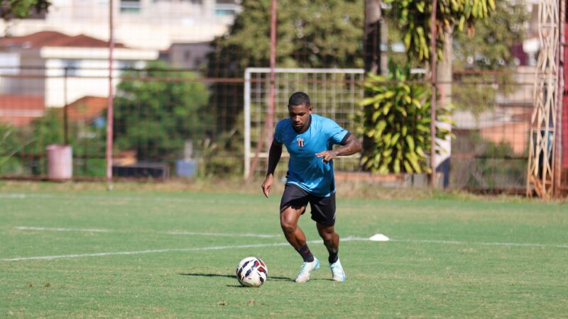 Jefferson Nem se recupera e deve reforçar Botafogo-SP em decisão contra rebaixamento